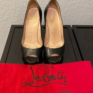 Christian Louboutin Very Prive